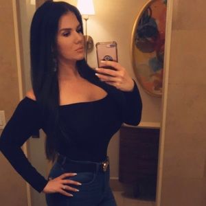 Meet your Posher, Kelly